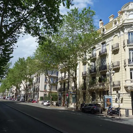Apartman - A Deux Pas Du Palais Des Festivals *