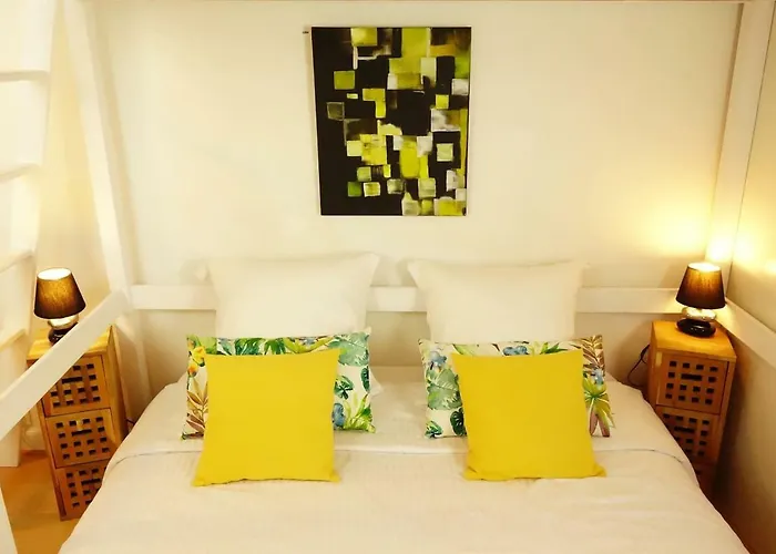 - à Deux Pas Du Palais Des Festivals Appartement Cannes